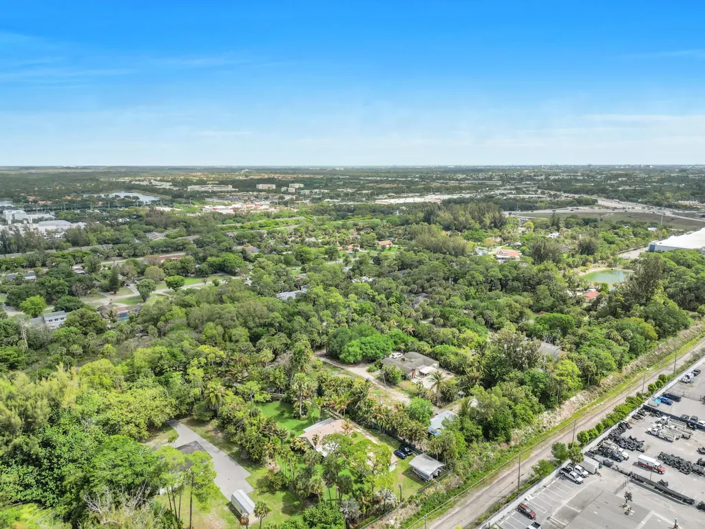 6863 Imperial Drive West Palm Beach FL 33411