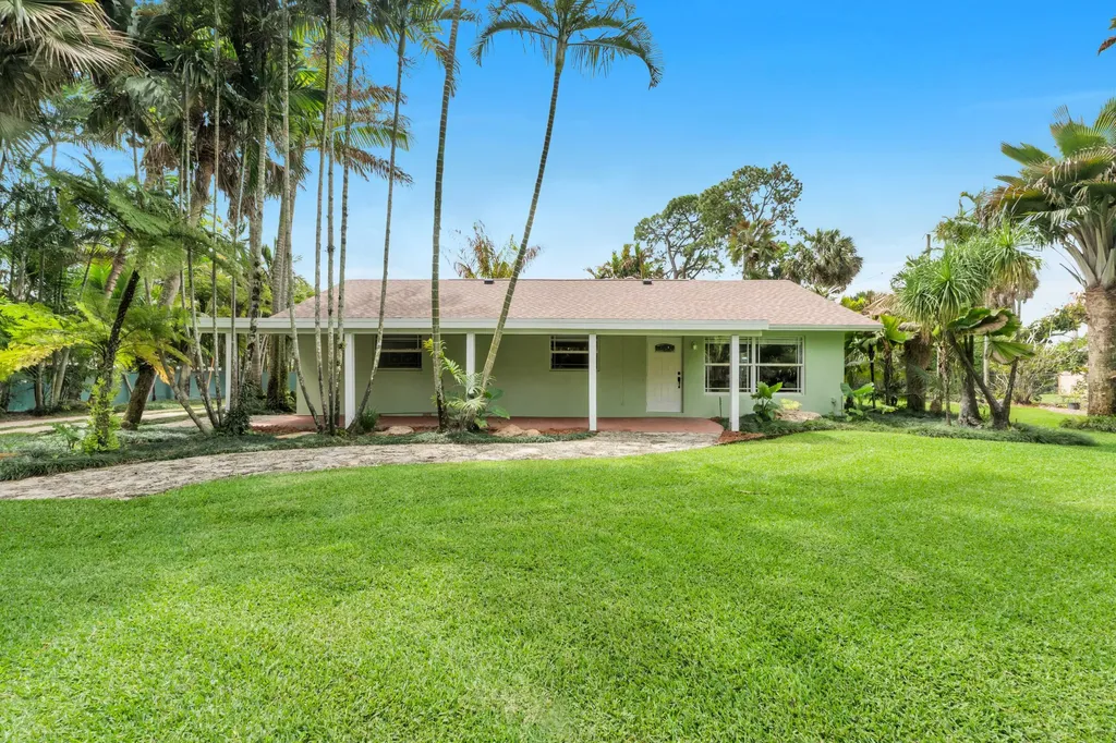 6863 Imperial Drive West Palm Beach FL 33411