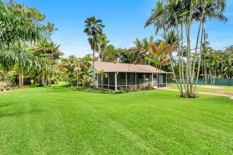 6863 Imperial Drive West Palm Beach FL 33411