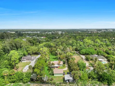 6863 Imperial Drive West Palm Beach FL 33411