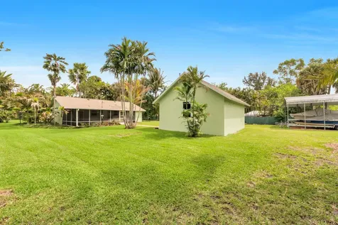 6863 Imperial Drive West Palm Beach FL 33411