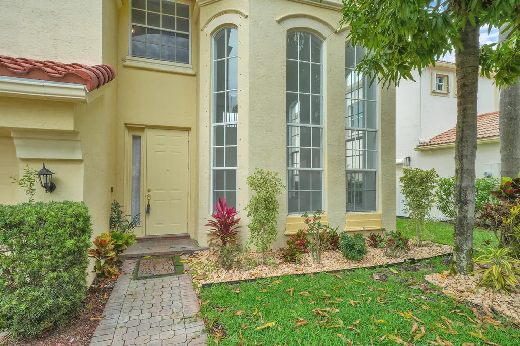 9037 Alexandra Circle Wellington FL 33414