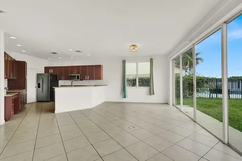 9037 Alexandra Circle Wellington FL 33414