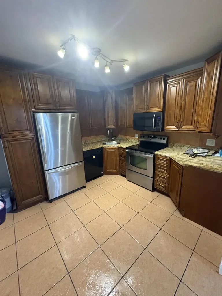 1340 NW 5th Avenue Fort Lauderdale FL 33311