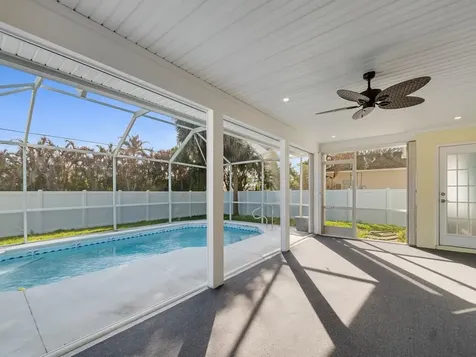 492 Biscayne Lane Sebastian FL 32958