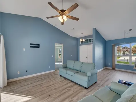 492 Biscayne Lane Sebastian FL 32958