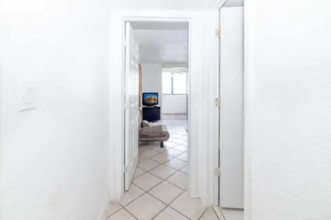 5055 NW 7th Street Miami FL 33126