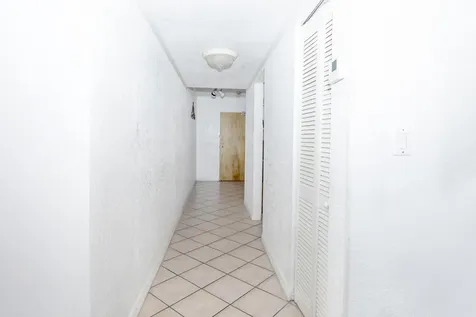 5055 NW 7th Street Miami FL 33126