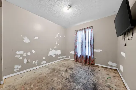 1582 Reverend Jesse Biggs Boulevard Pahokee FL 33476