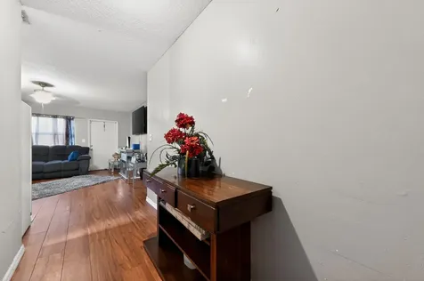 1582 Reverend Jesse Biggs Boulevard Pahokee FL 33476