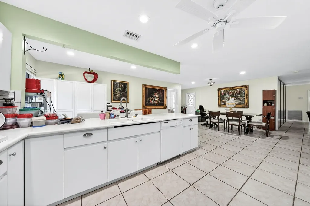 1710 SW 142nd Avenue Davie FL 33325
