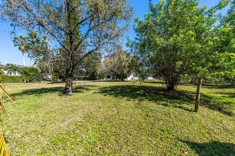 1710 SW 142nd Avenue Davie FL 33325