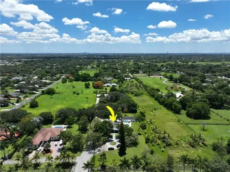 1710 SW 142nd Avenue Davie FL 33325
