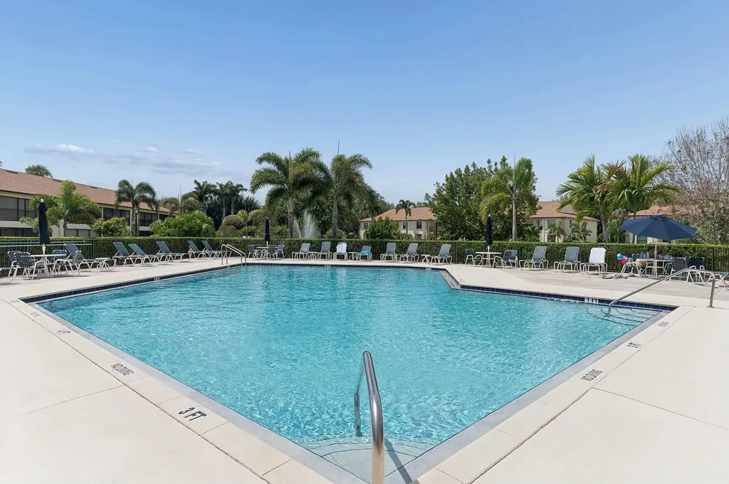901 Pinecrest Circle Jupiter FL 33458