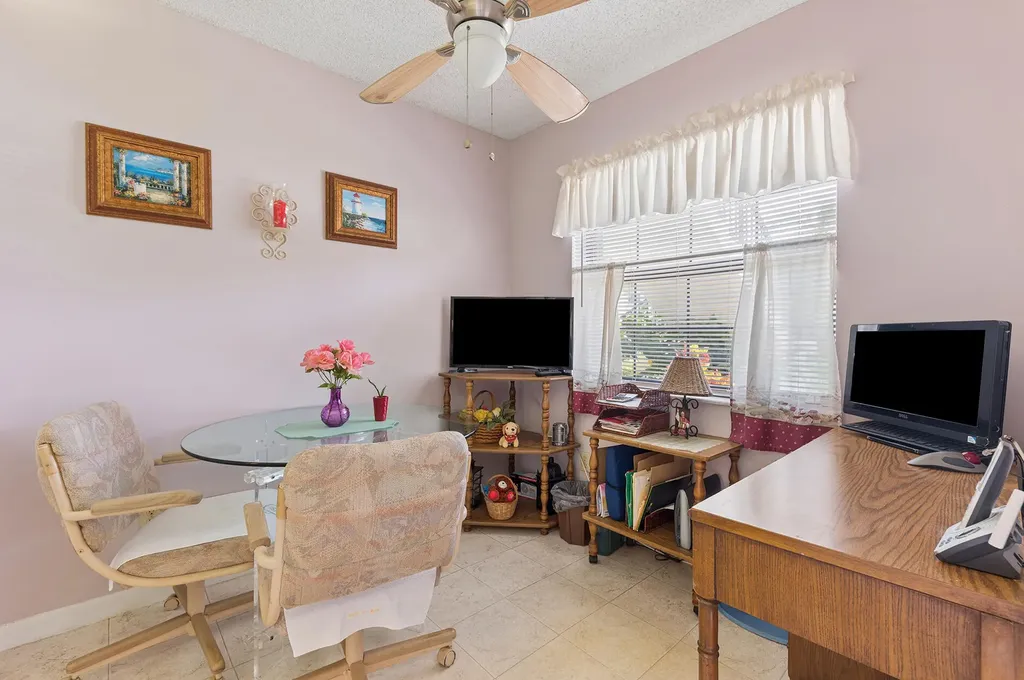 901 Pinecrest Circle Jupiter FL 33458