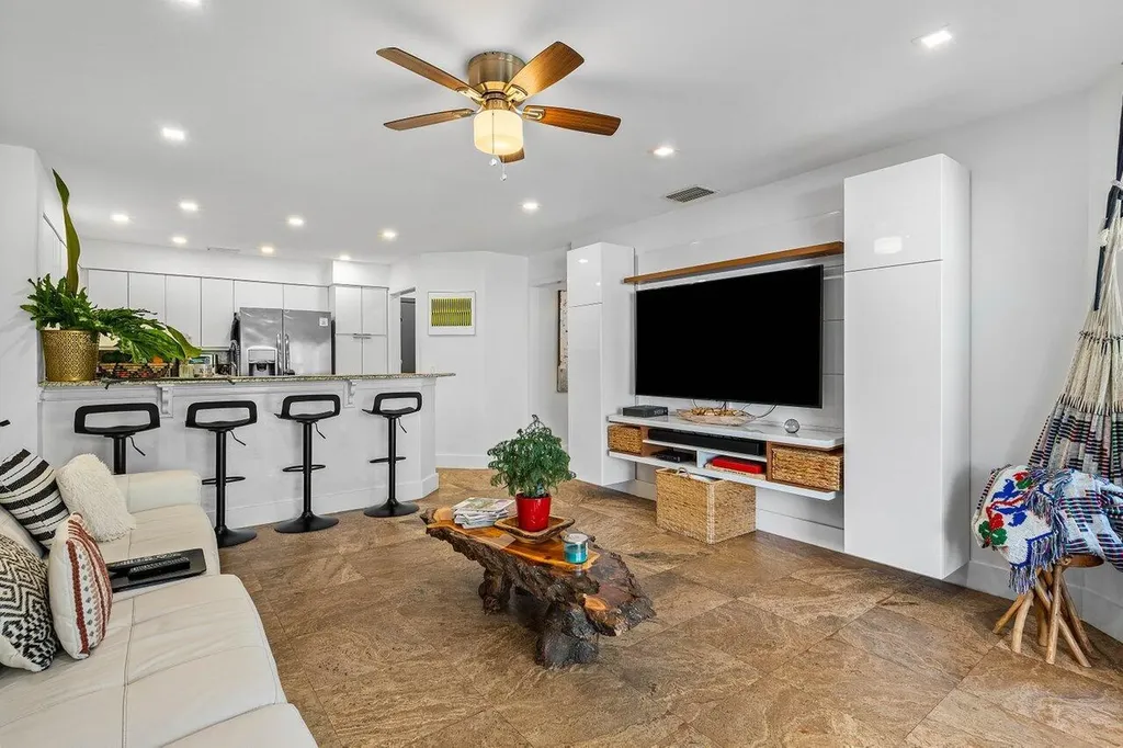 2093 NW 52nd Street Boca Raton FL 33496