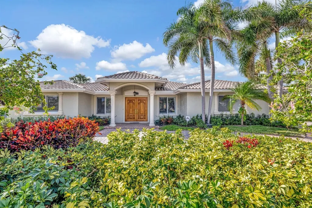 3851 NE 27th Avenue Lighthouse Point FL 33064
