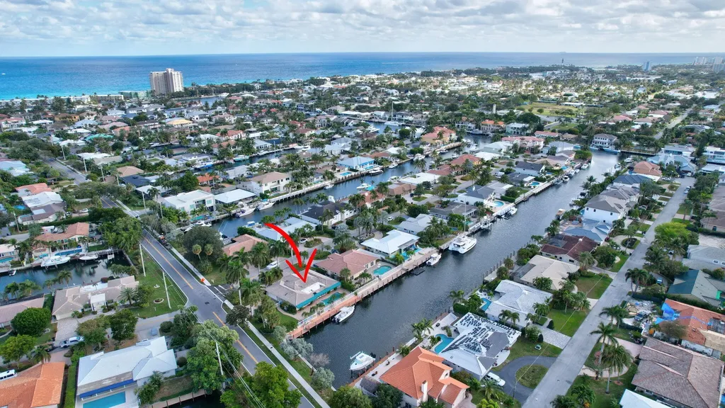 3851 NE 27th Avenue Lighthouse Point FL 33064