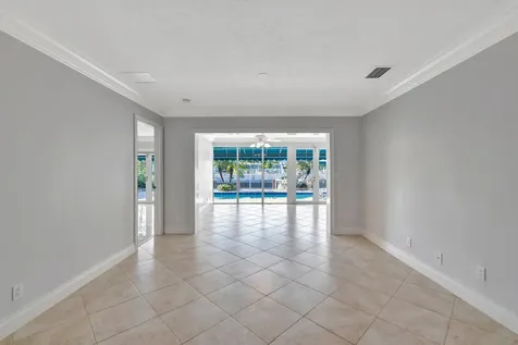 3851 NE 27th Avenue Lighthouse Point FL 33064