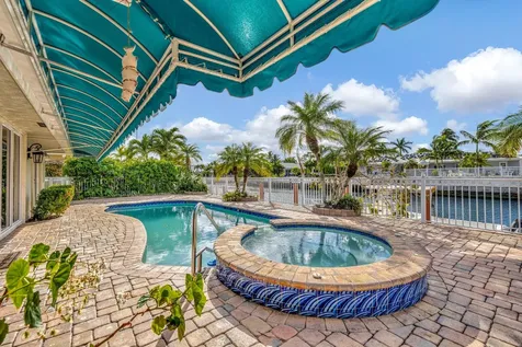 3851 NE 27th Avenue Lighthouse Point FL 33064