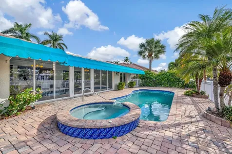 3851 NE 27th Avenue Lighthouse Point FL 33064