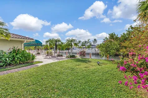 3851 NE 27th Avenue Lighthouse Point FL 33064