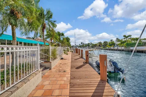 3851 NE 27th Avenue Lighthouse Point FL 33064