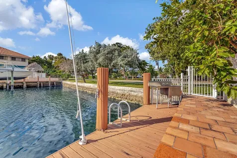 3851 NE 27th Avenue Lighthouse Point FL 33064
