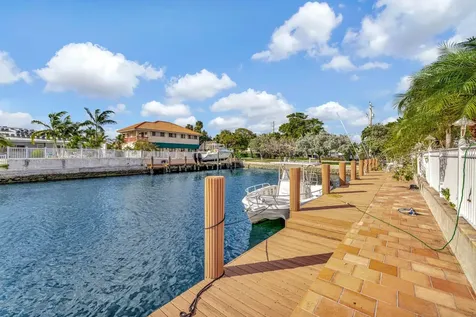 3851 NE 27th Avenue Lighthouse Point FL 33064