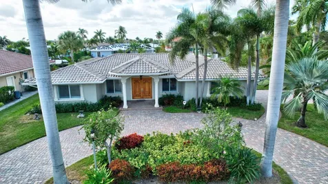 3851 NE 27th Avenue Lighthouse Point FL 33064