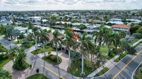 3851 NE 27th Avenue Lighthouse Point FL 33064