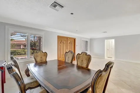 3851 NE 27th Avenue Lighthouse Point FL 33064