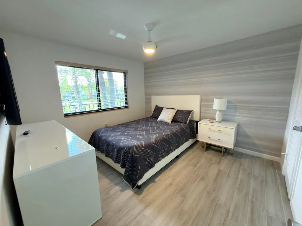 4242 Deste Court Lake Worth FL 33467