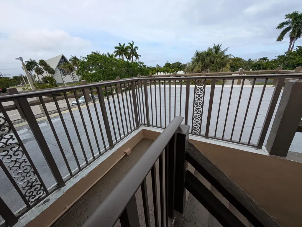 2917 Middle River Drive Fort Lauderdale FL 33306