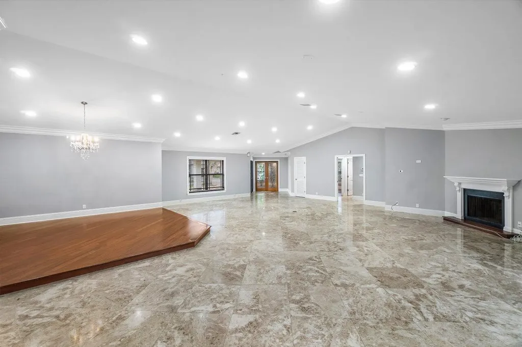 2150 NW 23rd Way Boca Raton FL 33431