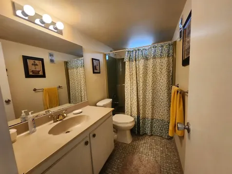 2600 NE 1st Lane Boynton Beach FL 33435