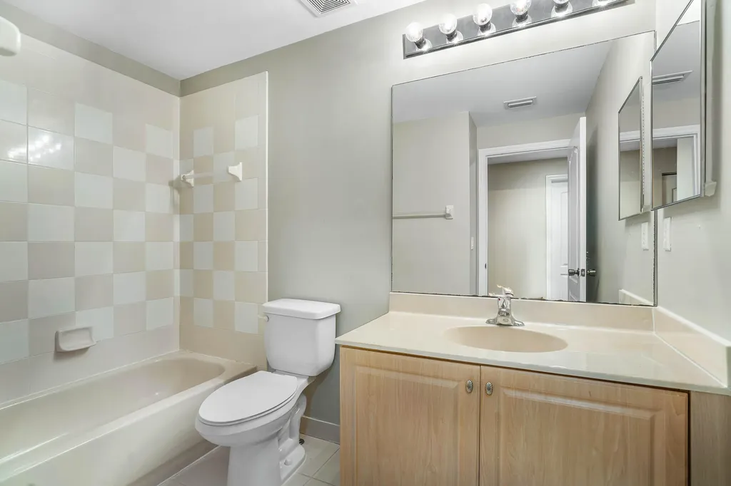 389 River Bluff Lane Royal Palm Beach FL 33411