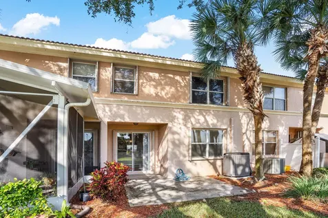 389 River Bluff Lane Royal Palm Beach FL 33411