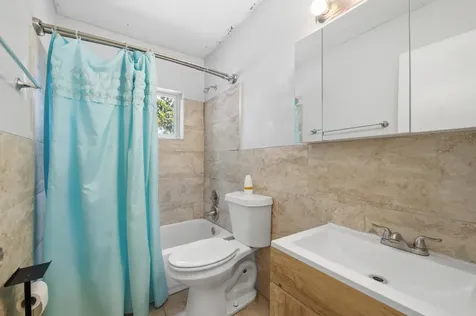 3821 NW 4th Place Lauderhill FL 33311