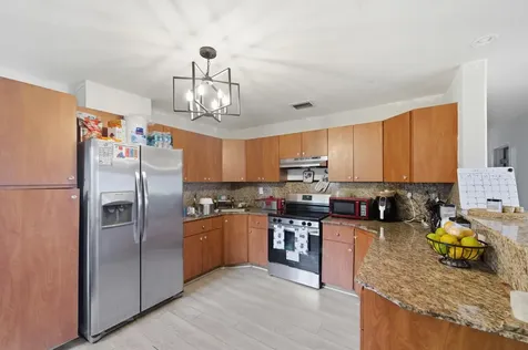 3821 NW 4th Place Lauderhill FL 33311