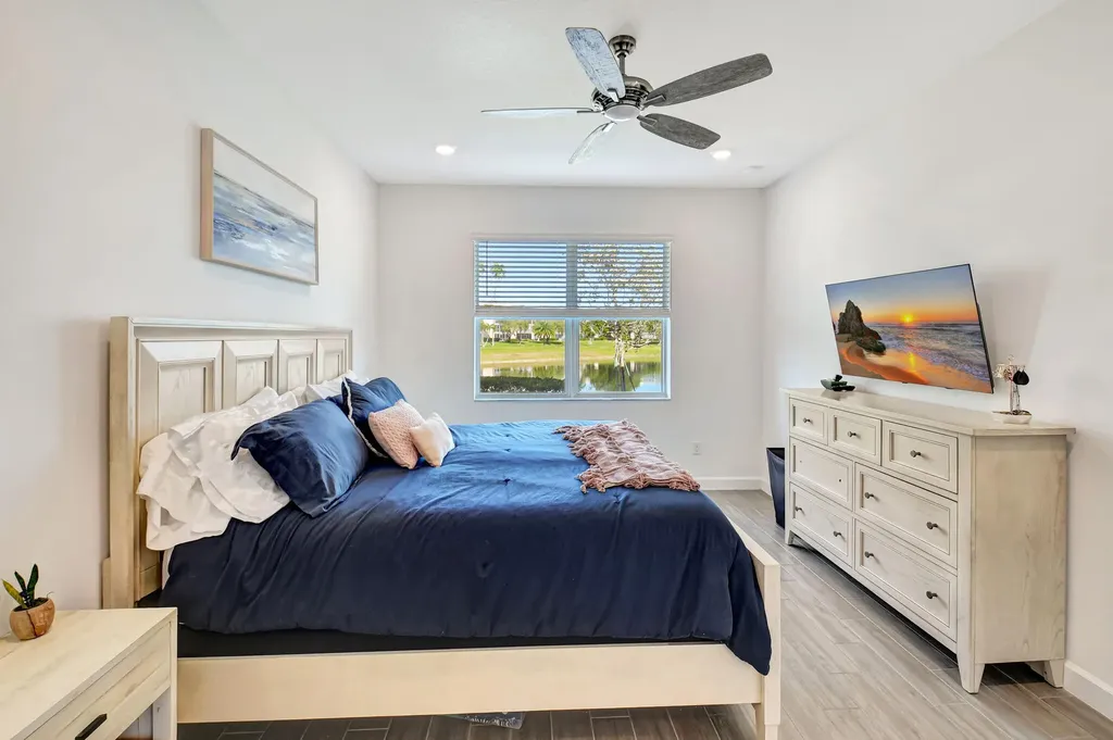 7017 Peters Lane Delray Beach FL 33446