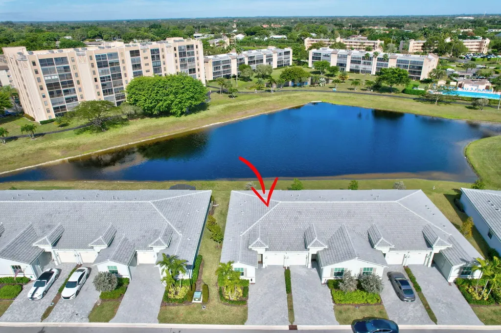 7017 Peters Lane Delray Beach FL 33446