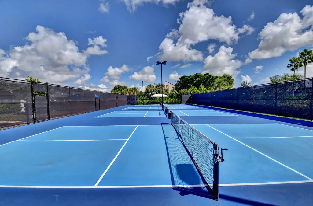 7017 Peters Lane Delray Beach FL 33446