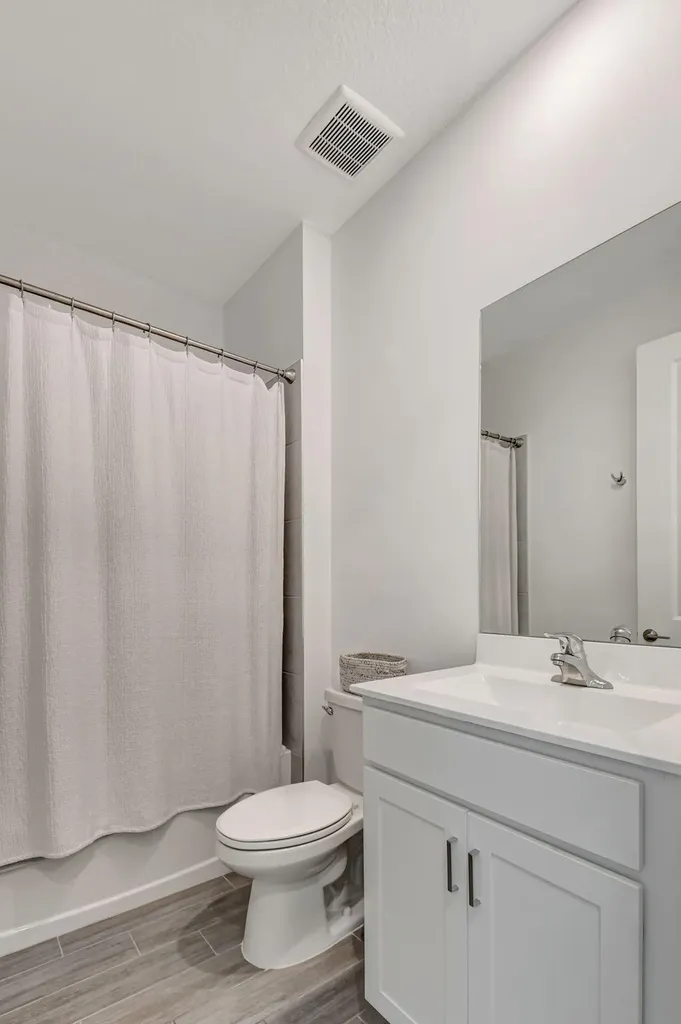 7017 Peters Lane Delray Beach FL 33446