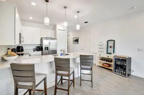 7017 Peters Lane Delray Beach FL 33446