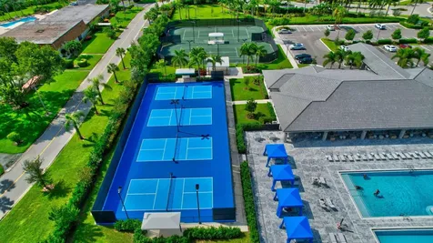 7017 Peters Lane Delray Beach FL 33446