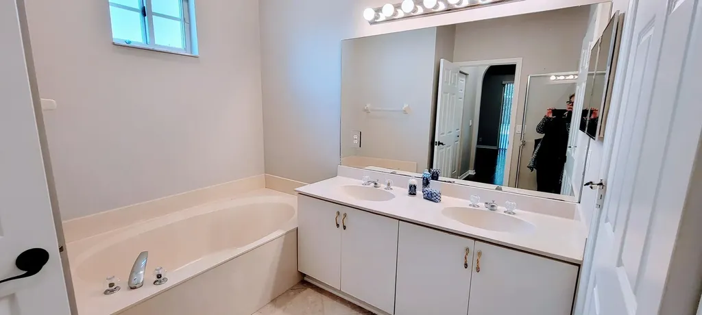 8625 Plum Cay West Palm Beach FL 33411