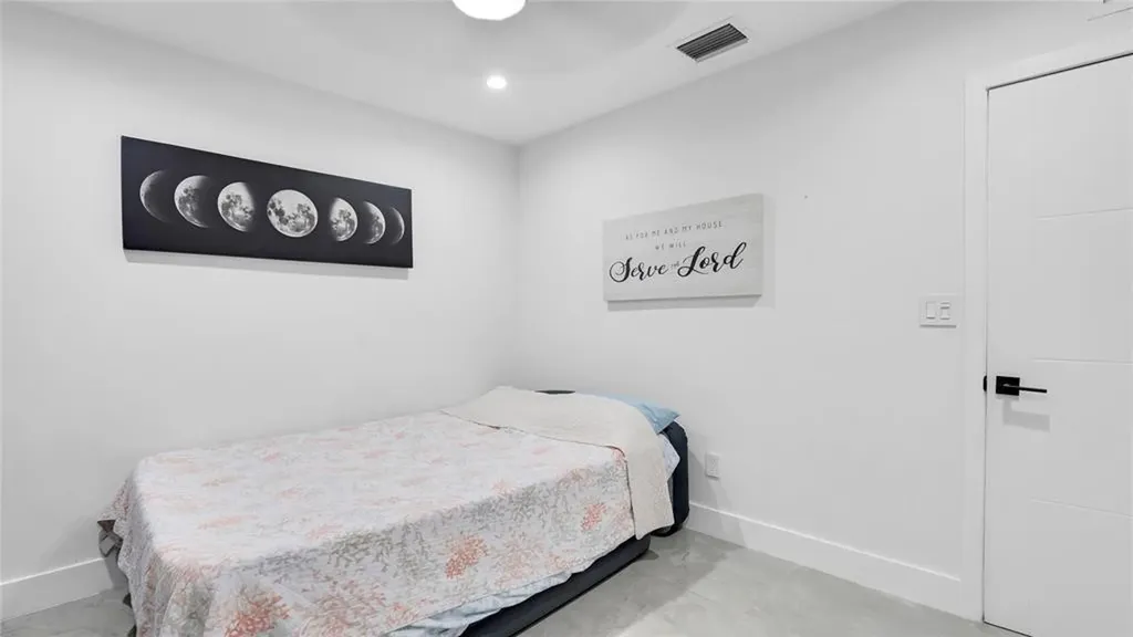 6290 W 16th Avenue Hialeah FL 33012