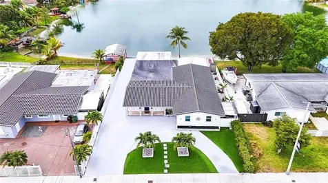 6290 W 16th Avenue Hialeah FL 33012