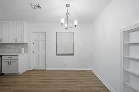 4630 NE 3rd Terrace Oakland Park FL 33334